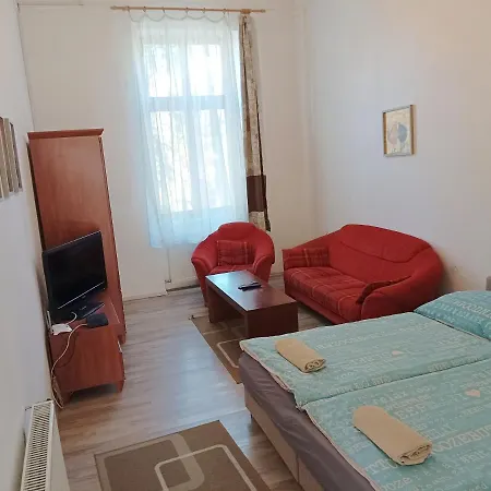 Sarahome1 Apartment
